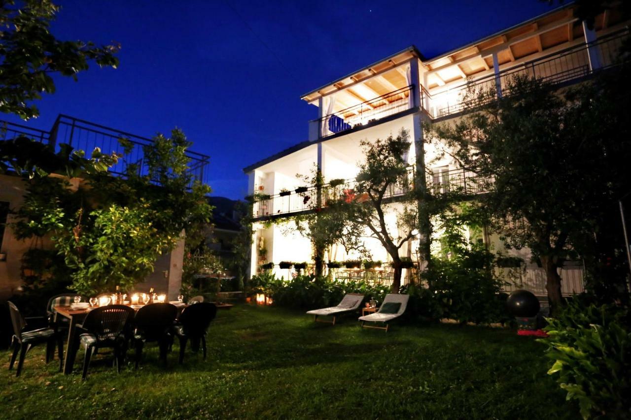 Apartments Rose คาชเตลา ภายนอก รูปภาพ