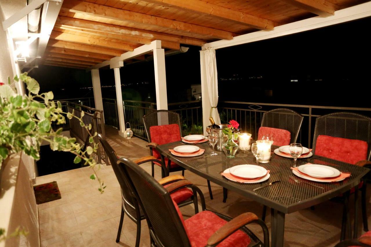 Apartments Rose คาชเตลา ภายนอก รูปภาพ