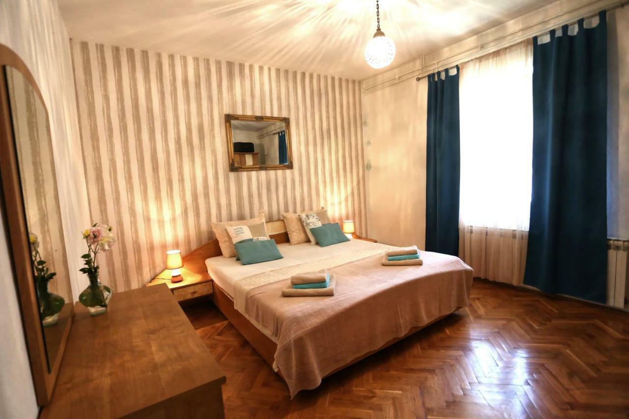 Apartments Rose คาชเตลา ภายนอก รูปภาพ